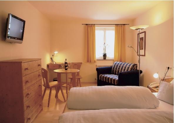 Gasthof zum Stern Seehausen am Staffelsee Zimmer foto